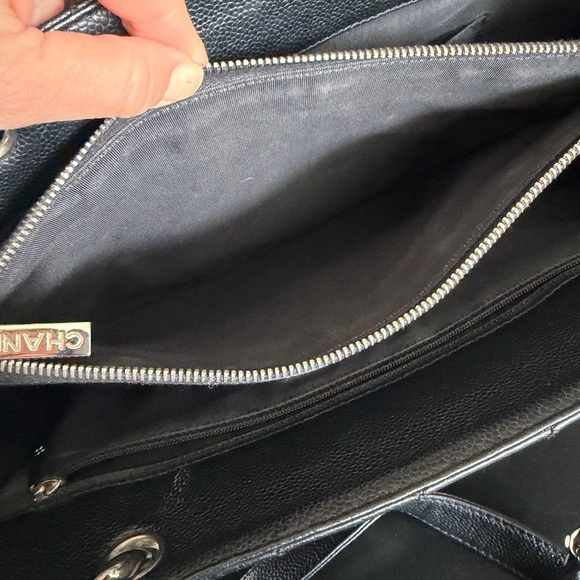 Chanel Grand Shopper Tote Black Caviar Leather‎ GST CC Quilted Tote - Picture 15 of 16